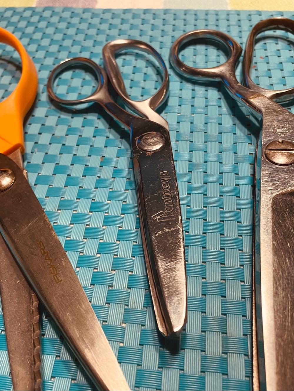 Three pair vintage pinking shears.Schmidt Ziegler.
Fiskars USA Penney’s 23